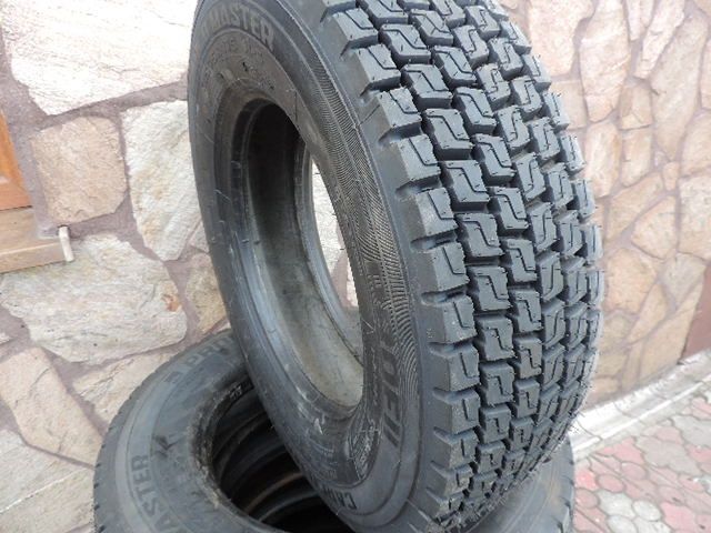 Opony 205x215x225x 235 x 245 70 x75 R 17.5 bieżnik wzór MICHELIN XDE2+