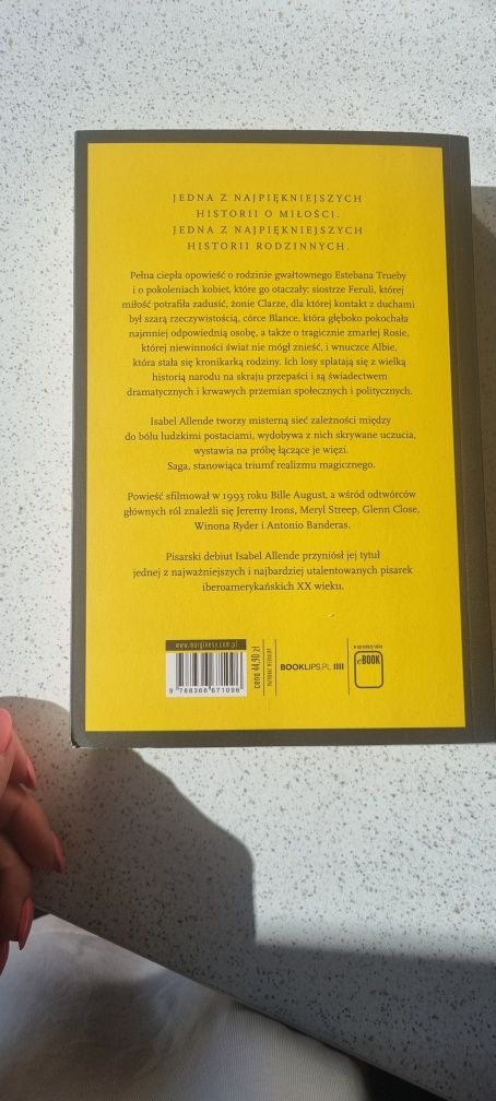Książka Dom Duchów Isabel Allende