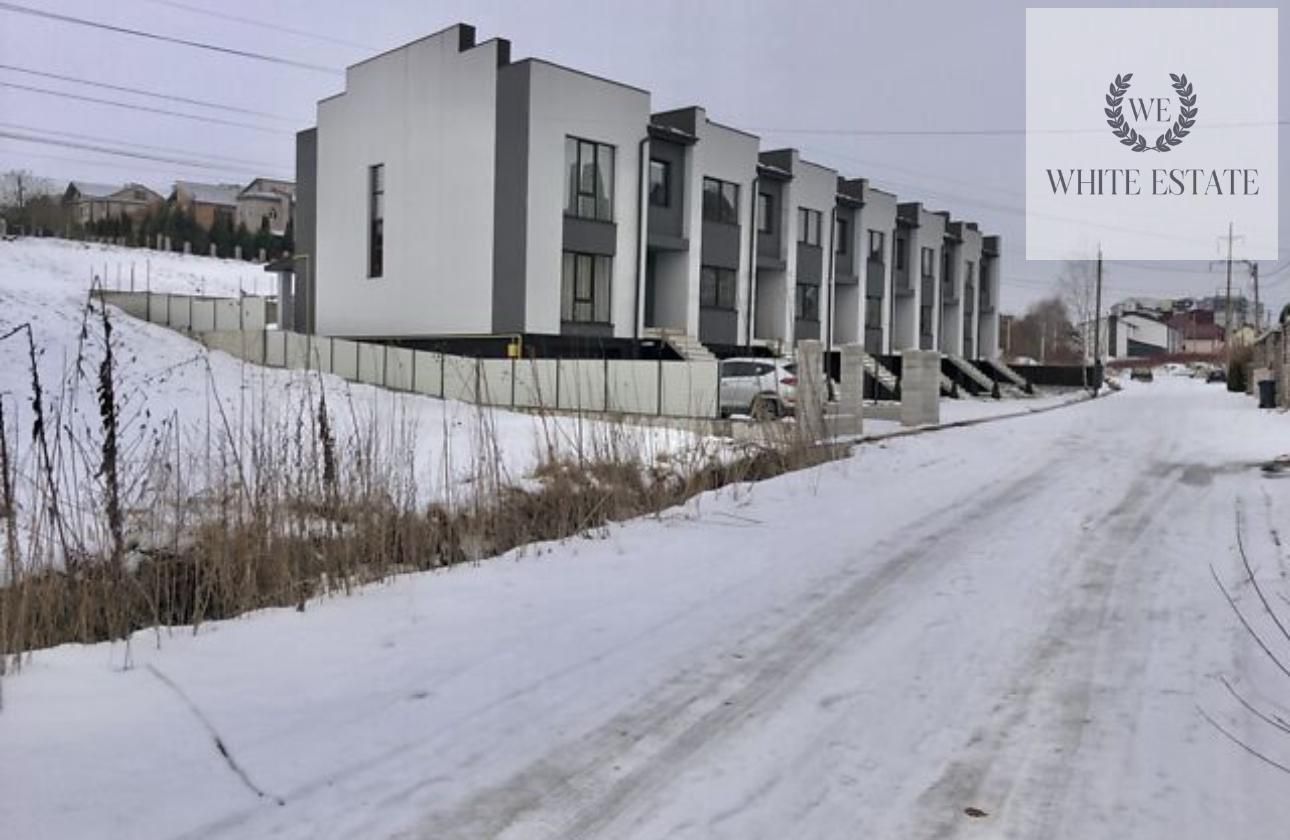 Продаж таунхаусу в Петриках