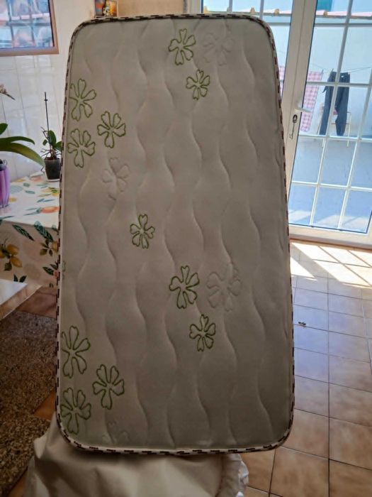 Colchão de molas para cama de bebe