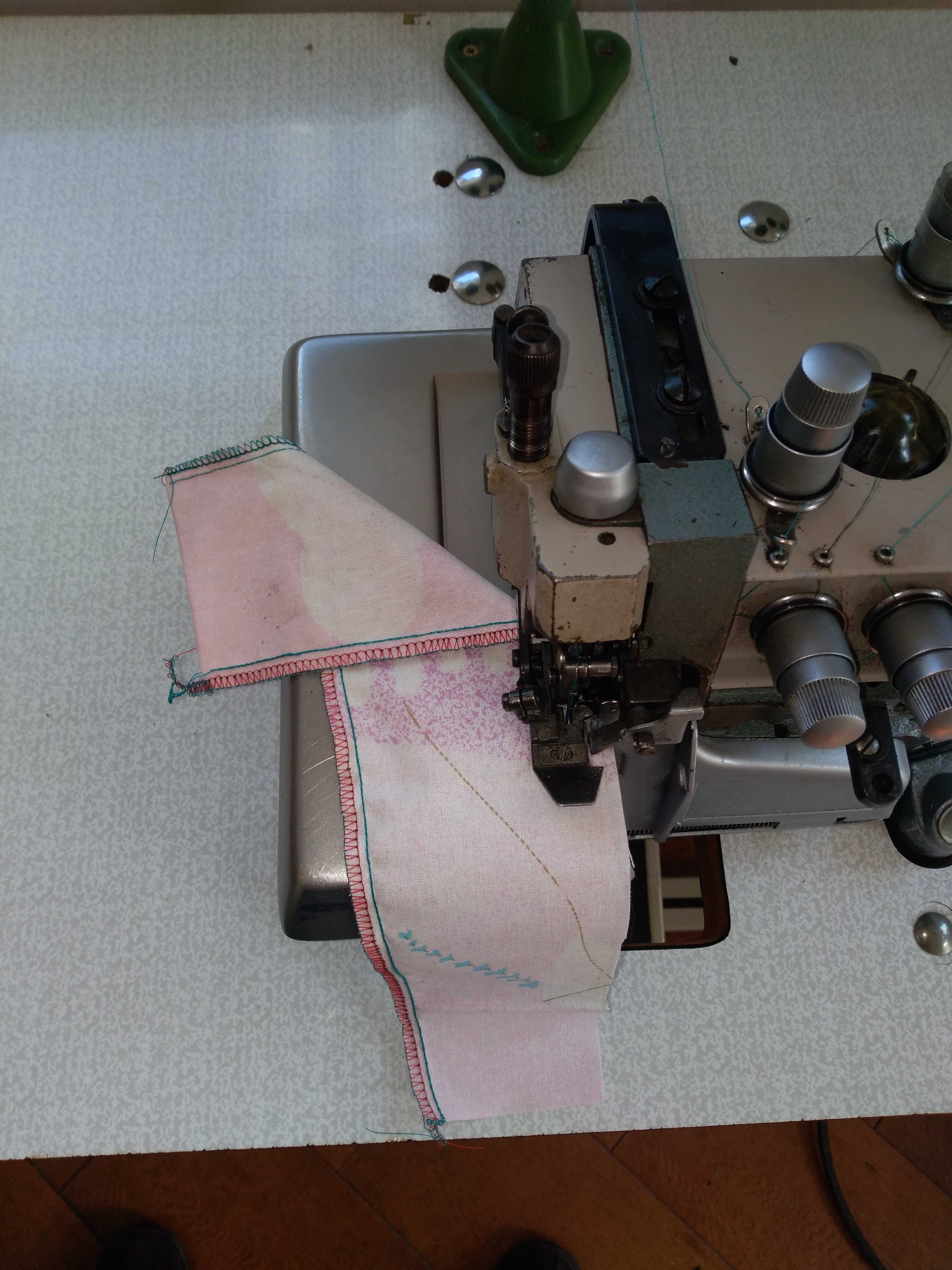 Overlock 5-ci0 nitkowy 220V