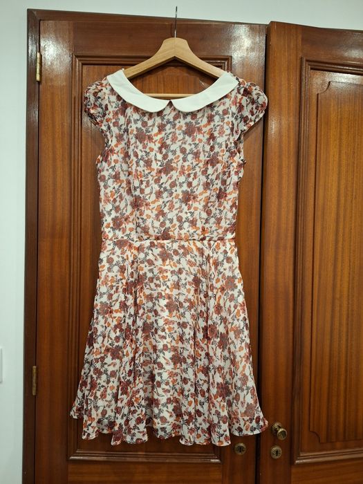 Vestido Clássico Floral