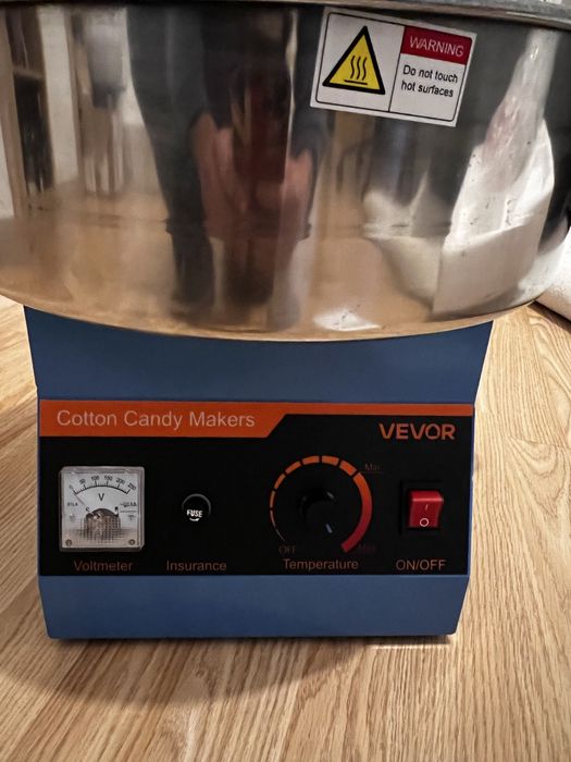 Maquina algodão doce nova