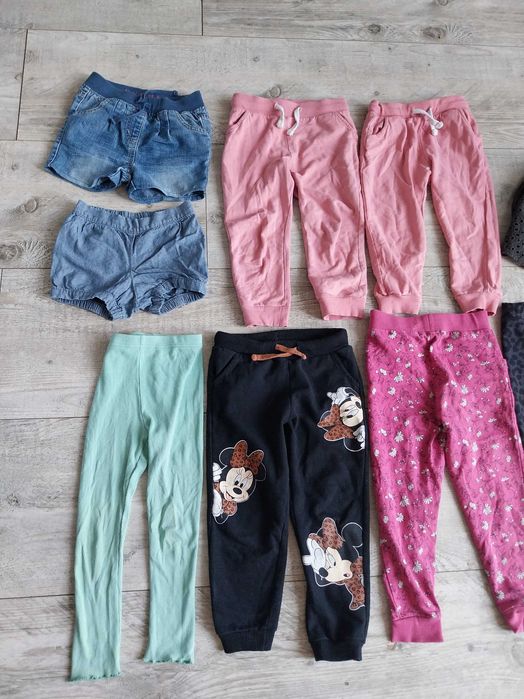 Paka ubran dziewczecych rozmiar 104 wysyłka dzisiaj