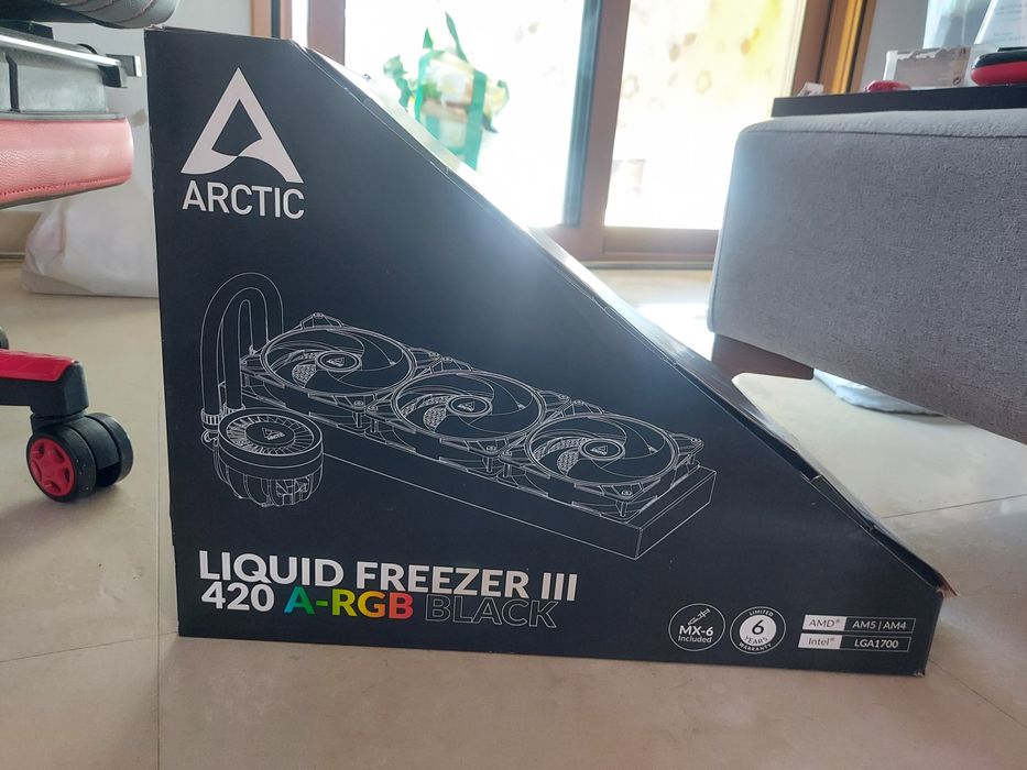 Arctic Liquid Freezer III 420 A-RGB Preto