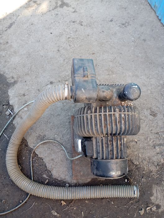 Продам промышленую вихревую воздуходувку.