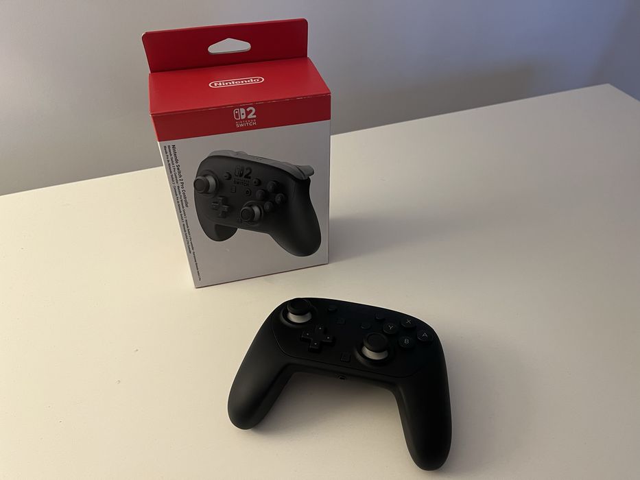 Nintendo Switch 2 Pro Controller - jak nowy, komplet