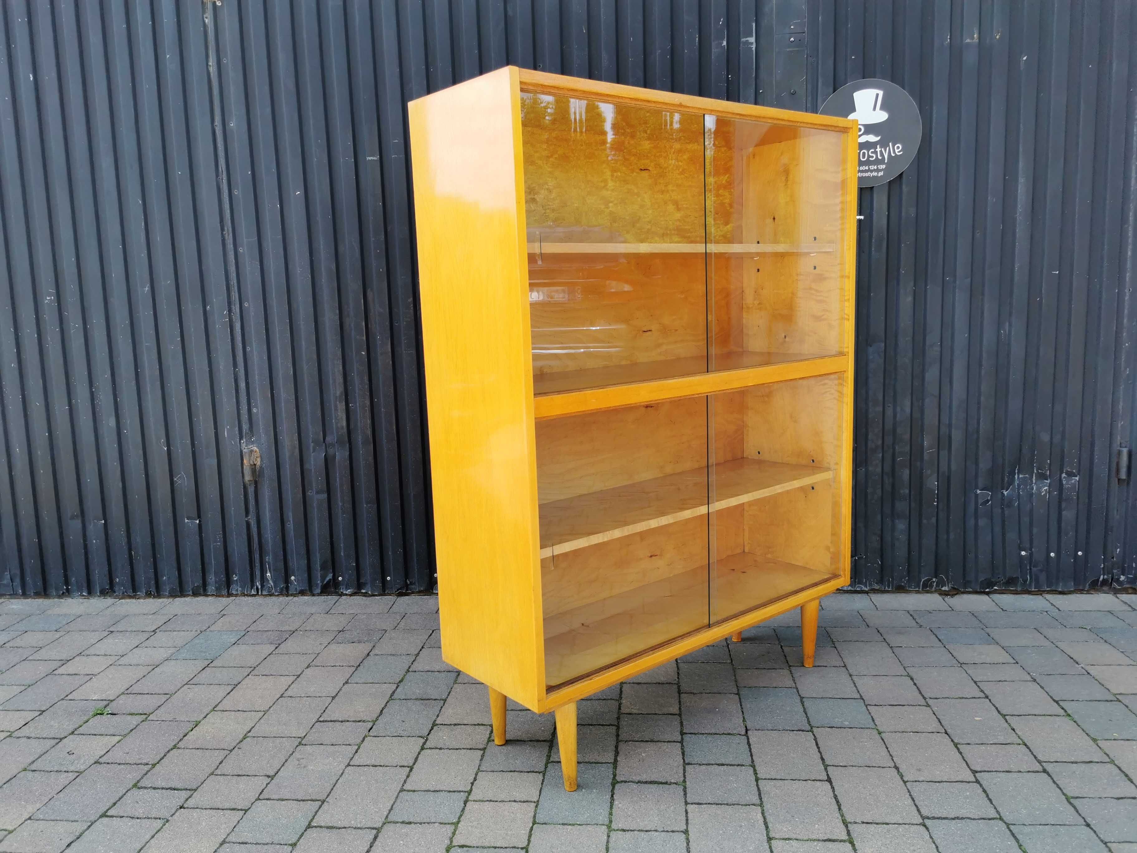 Biblioteczka, gablota Český Nábytek, Czechosłowacja '60 Design, RETRO