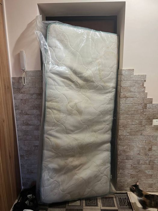 Продаю б/у матрас