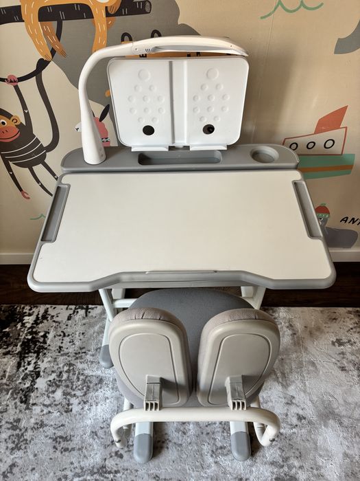 Комплект дитяча парта зі стільцем ErgoKids