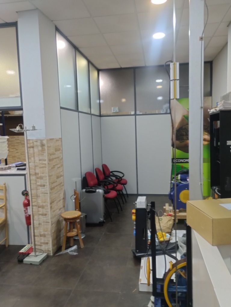 Arrendamento loja dá para vários serviços