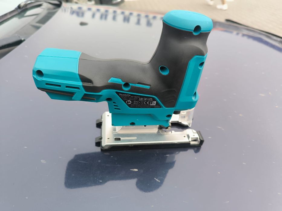 Лобзик макита jv102 12 v