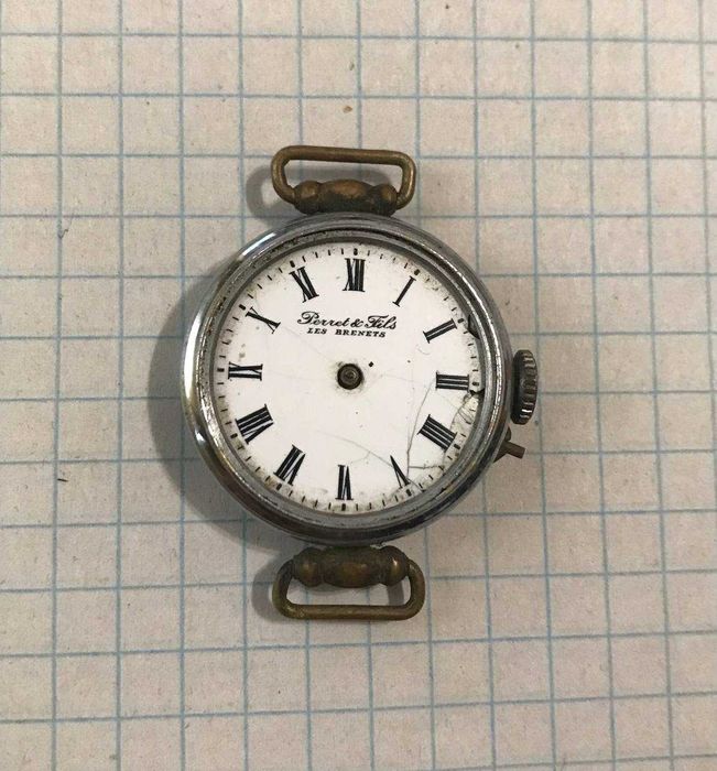 Продам Часы Perret Fils