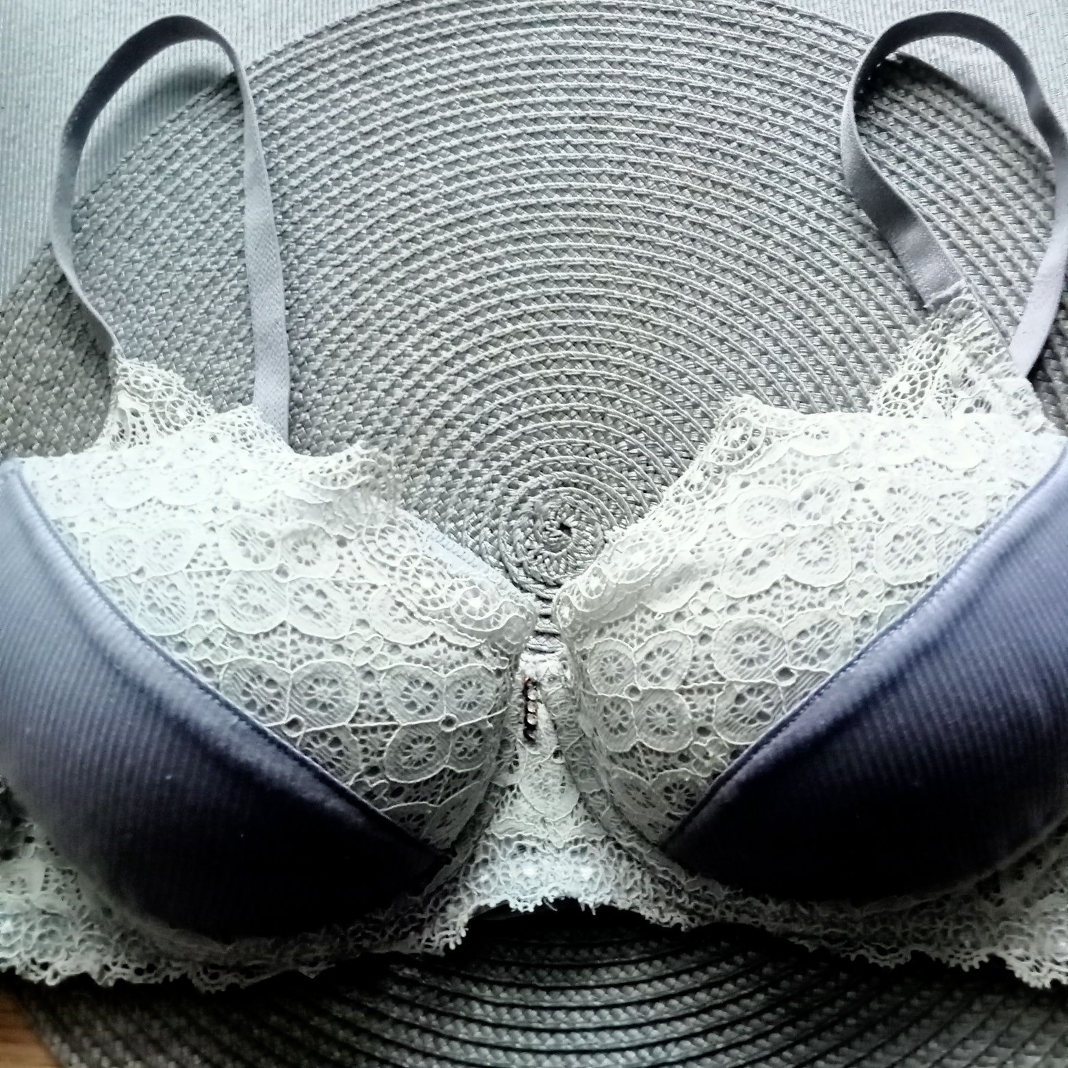 Biustonosz push up Esotiq 80B
