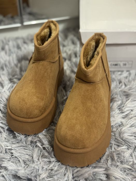 Nowe karmelowe śniegowce 37