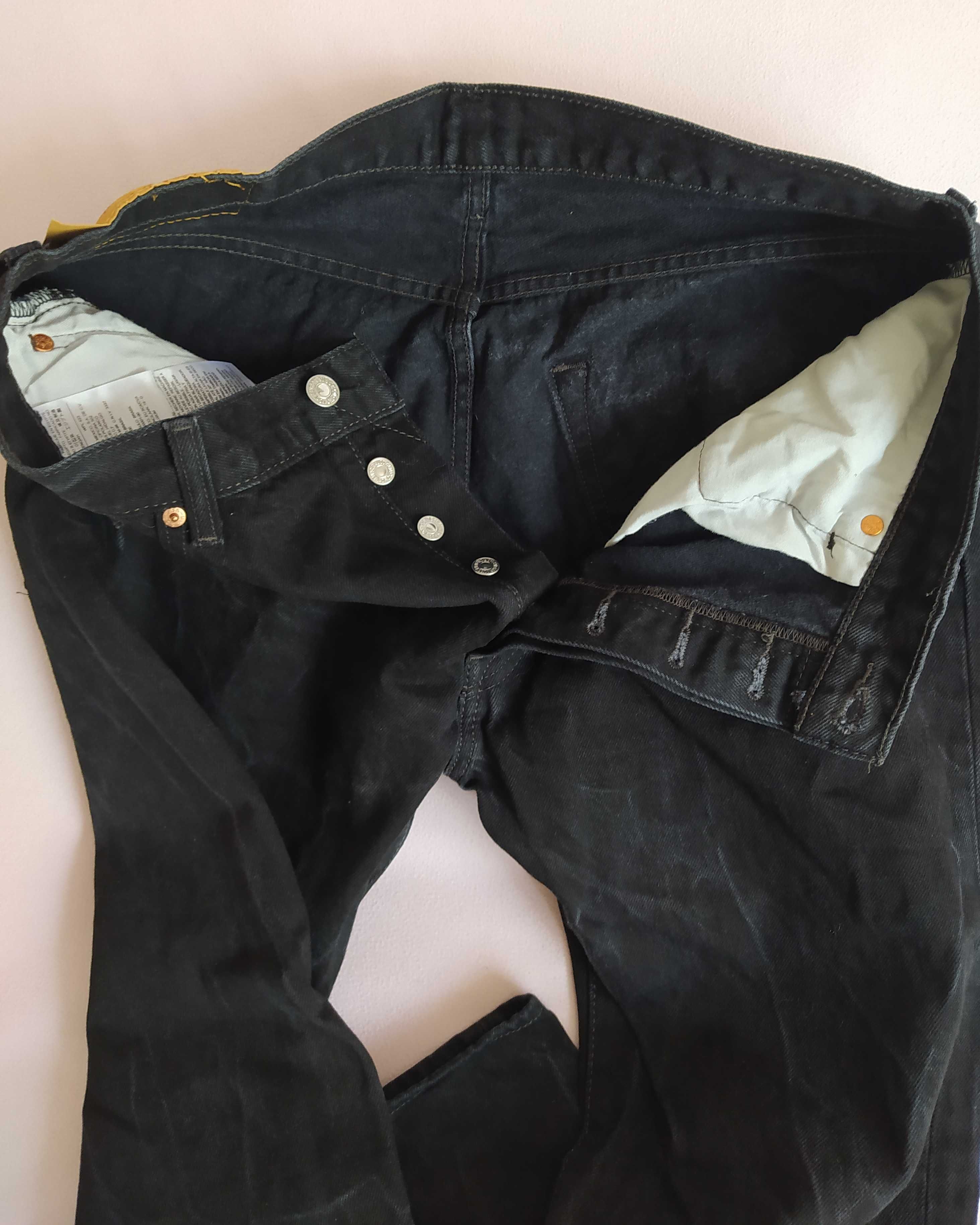 Jeansy Levis 501 spodnie jeansowe W36 L30
czarne Levisy