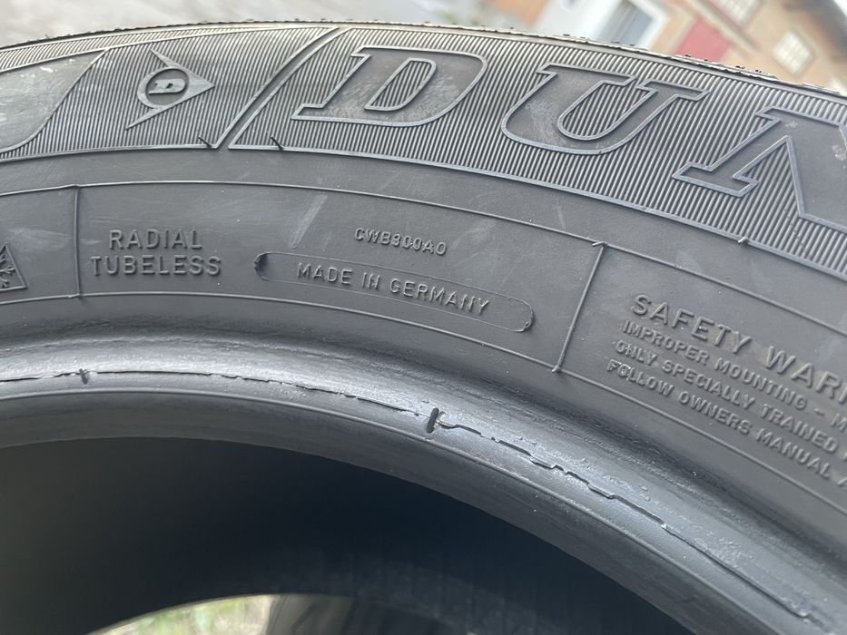 Зимові шини Dunlop 225/60 R16