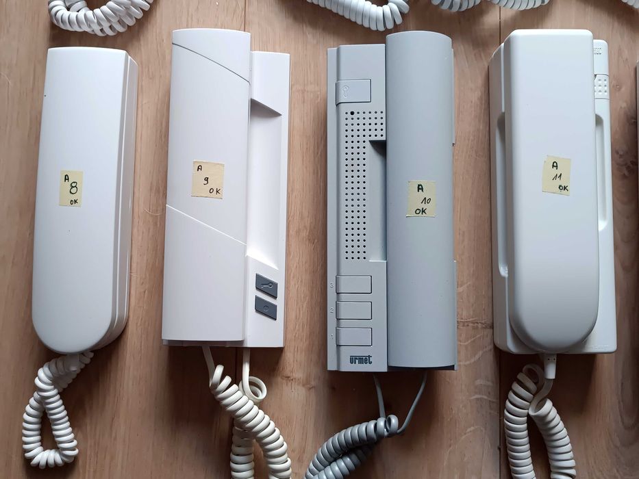 unifon, słuchawka domofonu analogowa (4-6 cio przewodowa), z demontażu