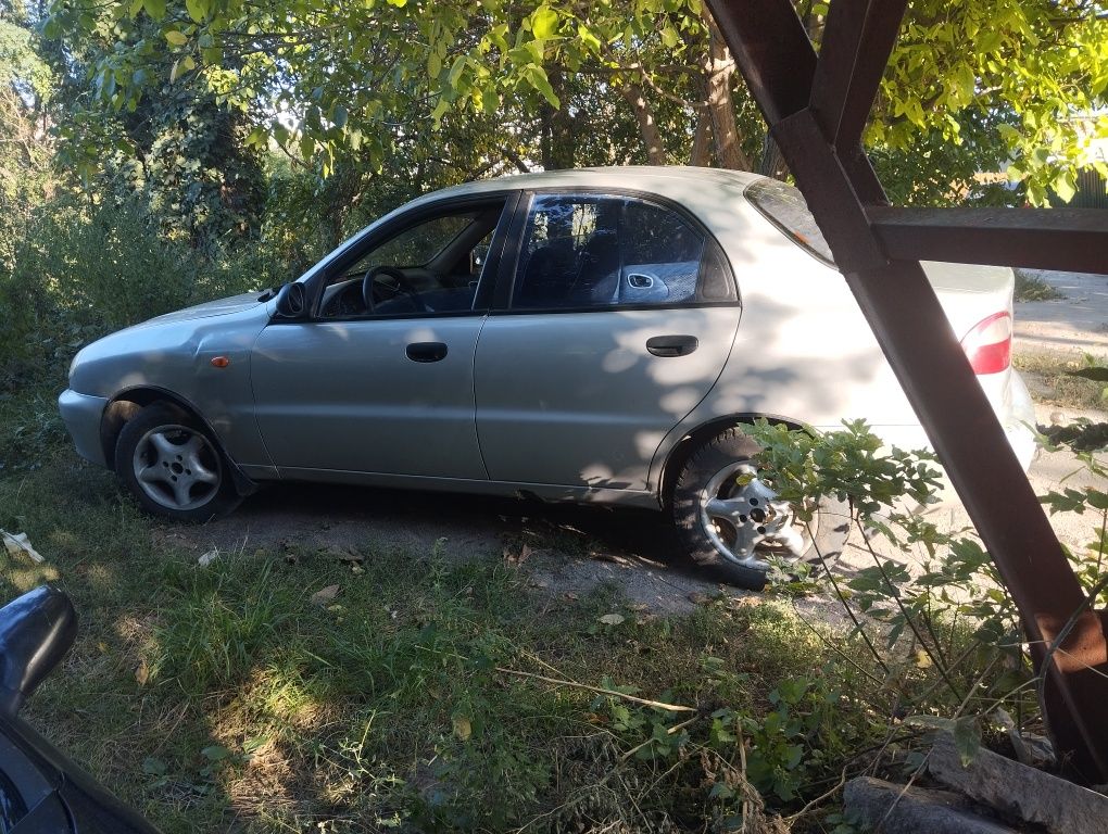 Продам Део сенс 1.3