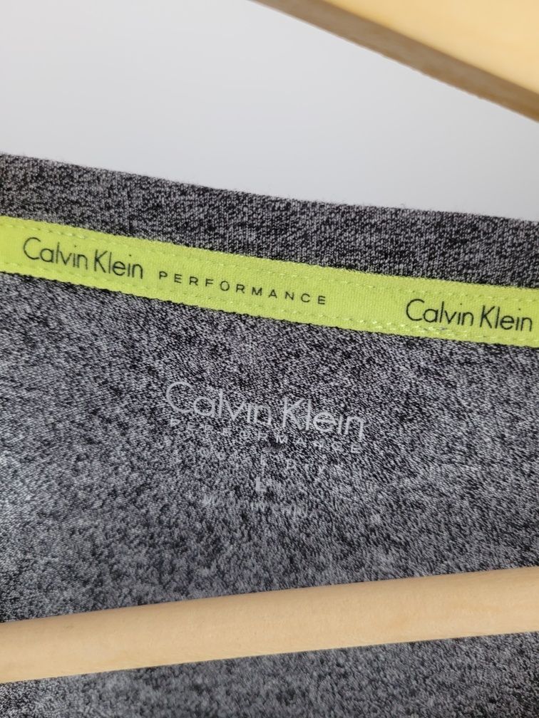 Oryginalny Calvin Klein Performance r. L damska bluzka sportowa