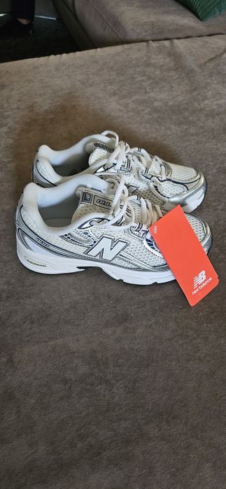 Sapatilhas New Balance 740 - Novas