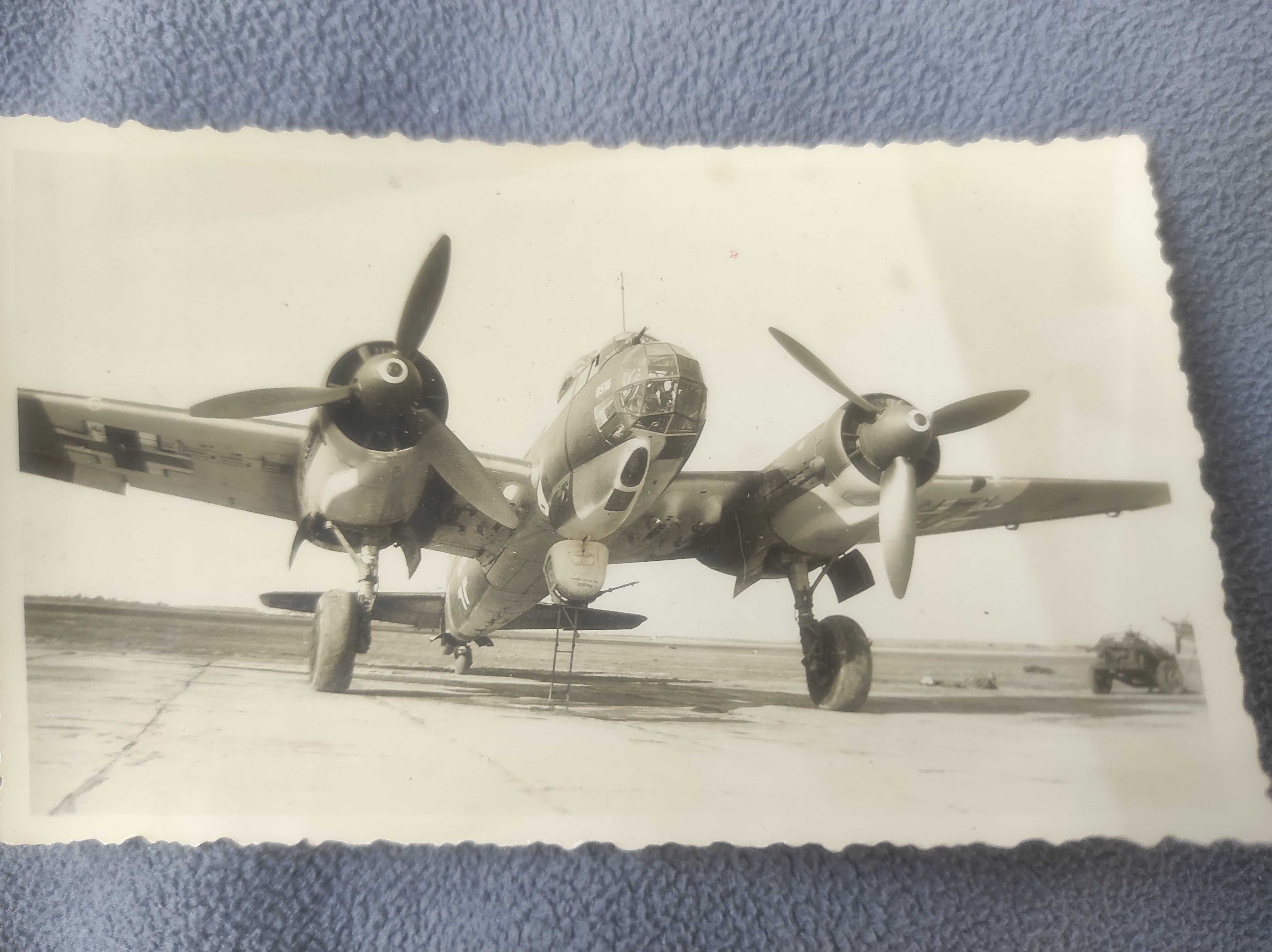 Zdjęcia Strzelca Luftwaffe - radiooperatora latającego na Ju 388 k.