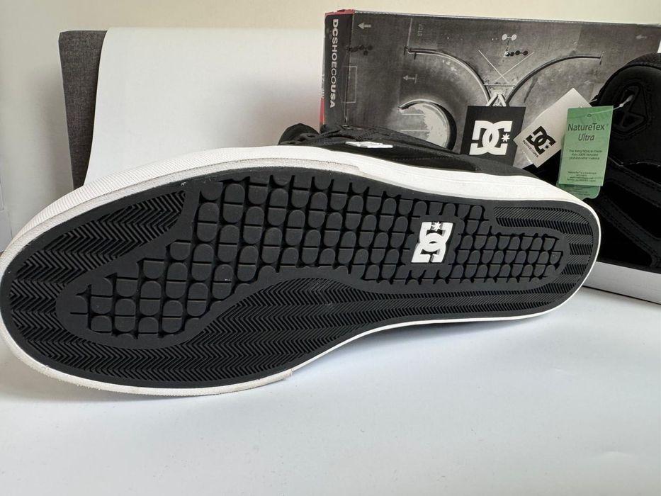 Nowe sneakersy męskie DC SHOES PURE HIGH-TOP WC czarne 53,5