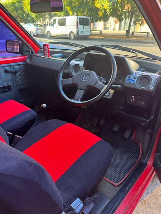 Honda City (не Jazz і не Turbo)