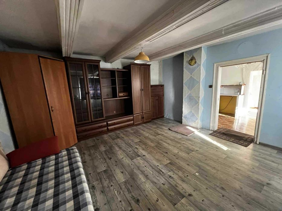 Dom drewniany na wynajem 700 zl (miesiac) + opłaty kaucja1000