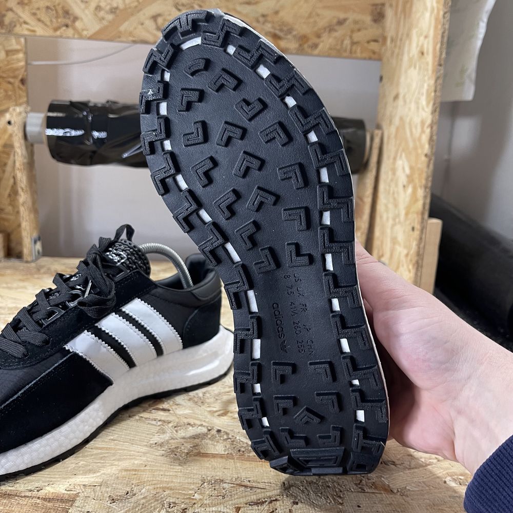 Чоловічі кросівки Adidas Racing 1 Boost Prototype Core Black