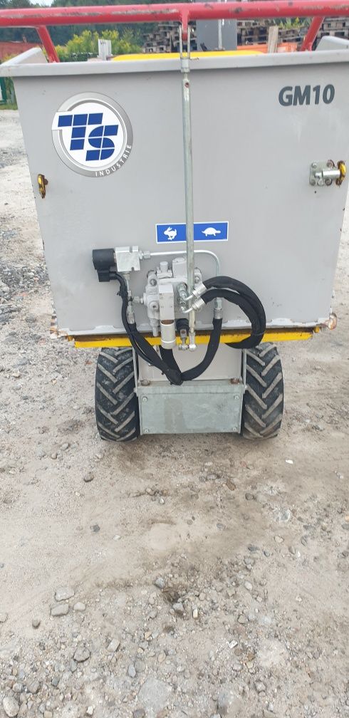 Rozdrabniacz do gałęzi frezarka mulczer hydrauliczny napęd