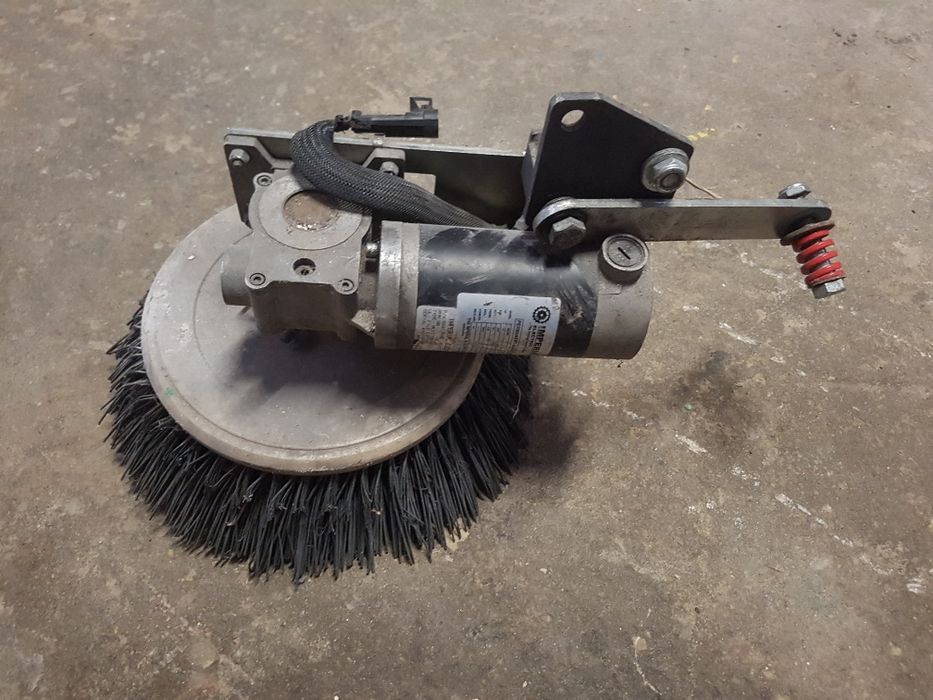 Varredouras eléctricas nilfisk taski etc preço fixo