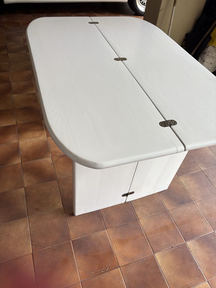 Mesa em madeira lacada a branco dobravel 1,20 cm X 85 cm
