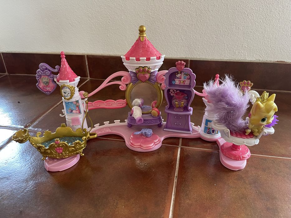 Cabeleireiro e Spa das Palace Pets: mascotes das Princesas Disney