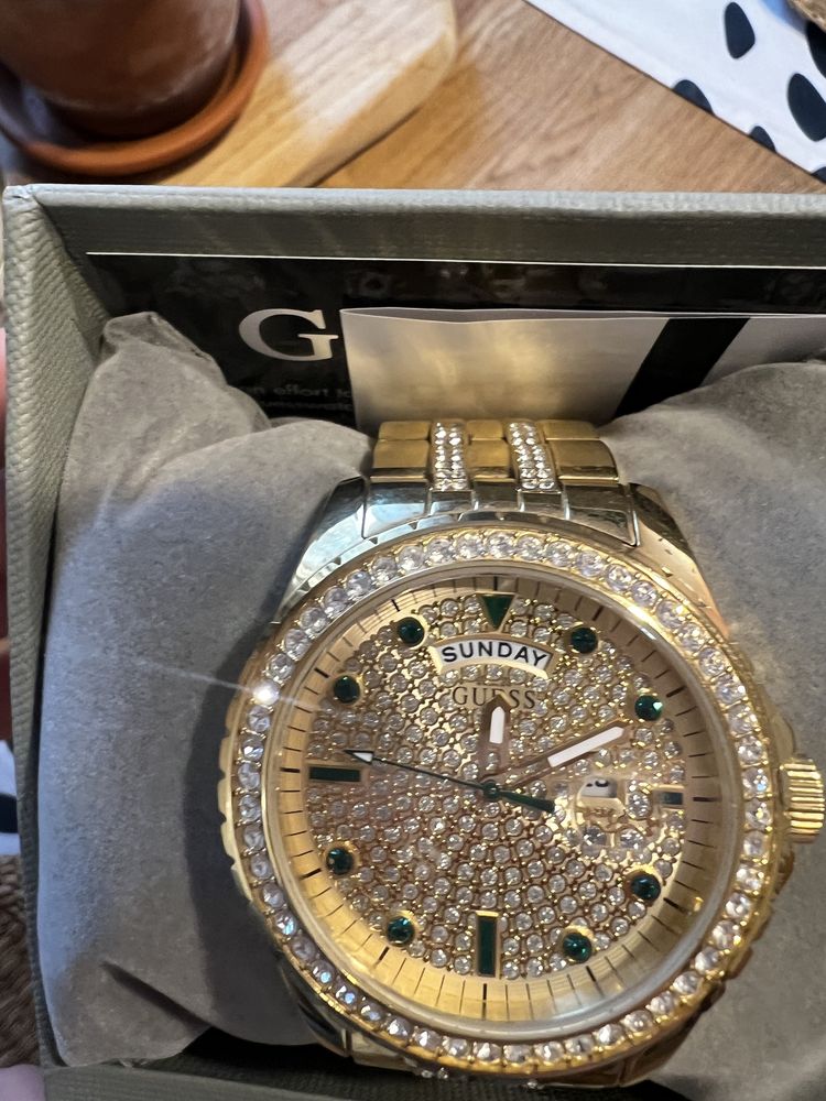 Zegarek Guess Frontier Gold Złoty