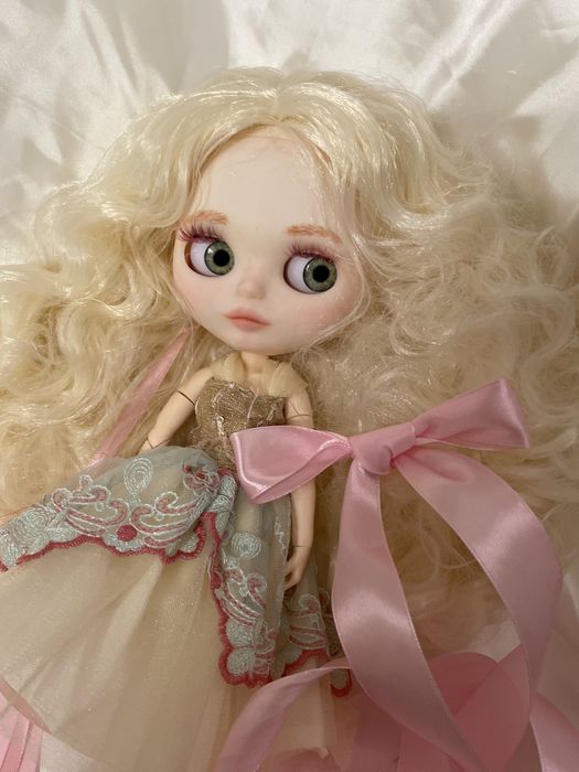 Блайз blythe pullip Барби барбі мтм йога made to move extra