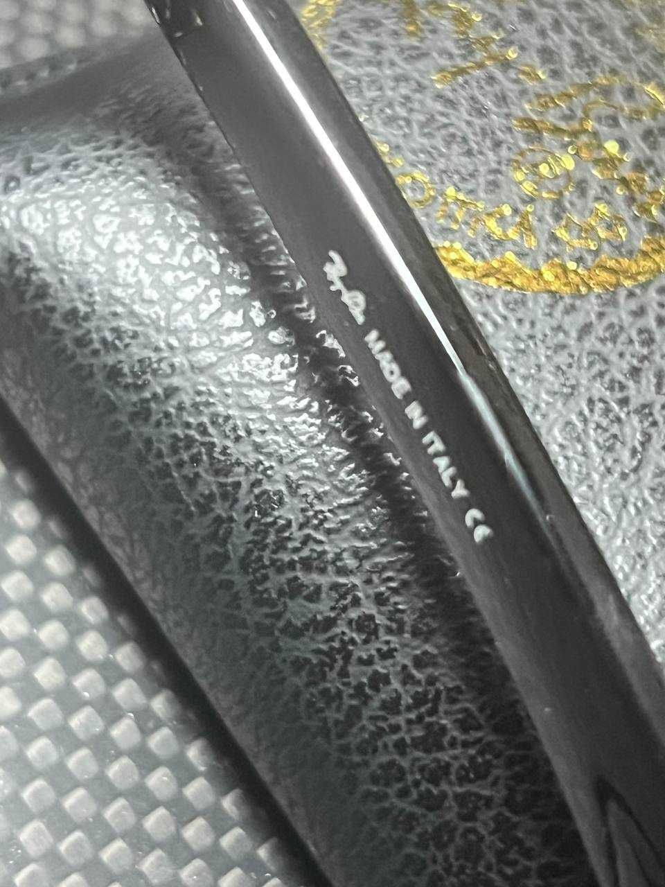 Сонцезахисні Окуляри Жіночі та Чоловічі у Ретро стилі Classic RB 3016