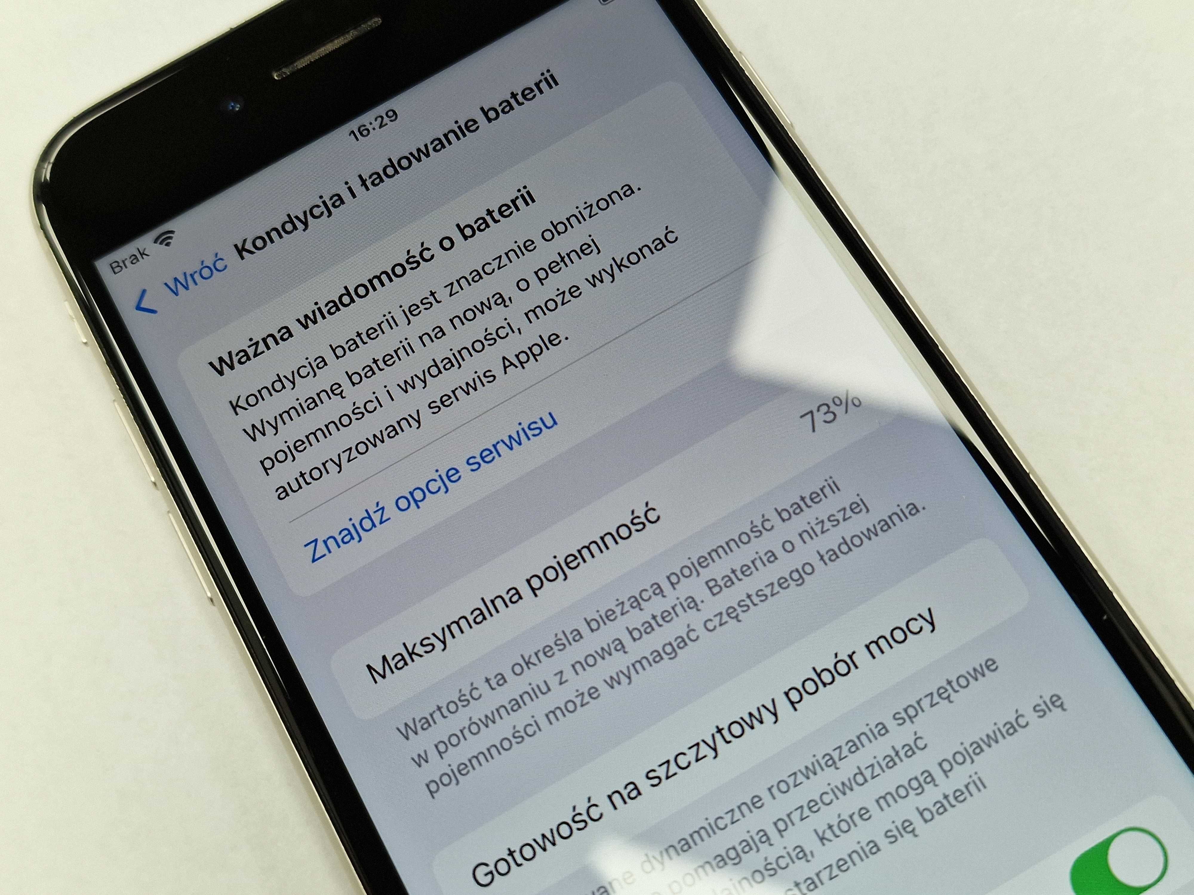 Iphone SE 2022 5G/ 128GB/ Starlight/ BAT 73%/ charczy górny głośnik
