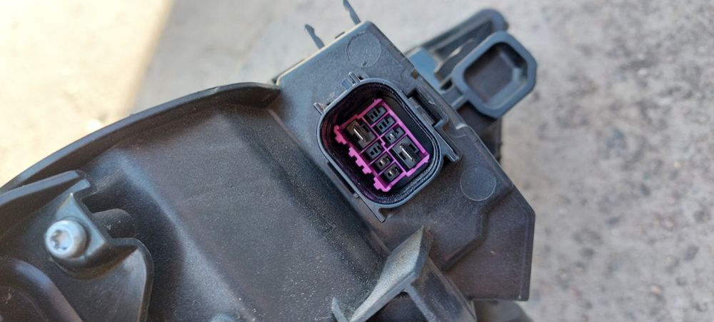 Audi Q7 фара левая сша USA Америка Matrix LED рестайлинг 4m ауди ку7