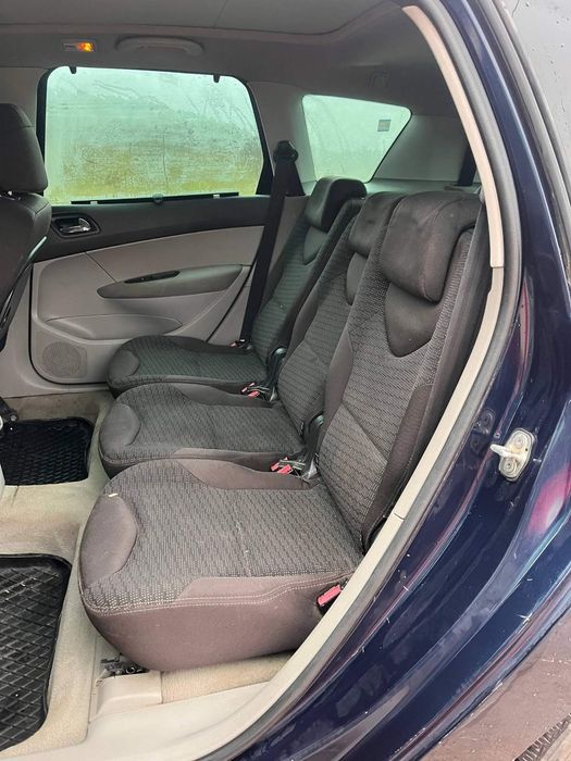 Peugeot 308 SW. 1,6 дизель