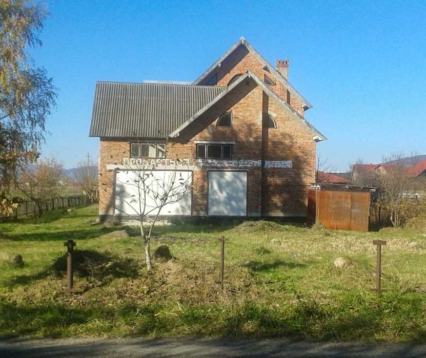 Будинок в смт Солотвин / Богородчанський р-н