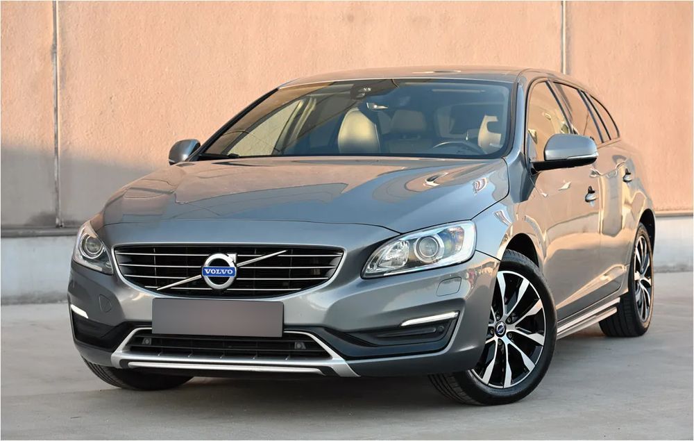 Volvo V60 D4 2.0 181KM CROSS COUNTRY 100% Bezwypadkowy Doinwestowany Stan NOWY!