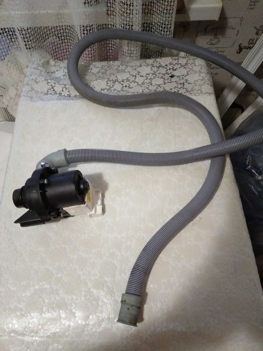 Насос(помпа) сливной для стиральной машины Electrolux EWT13620W