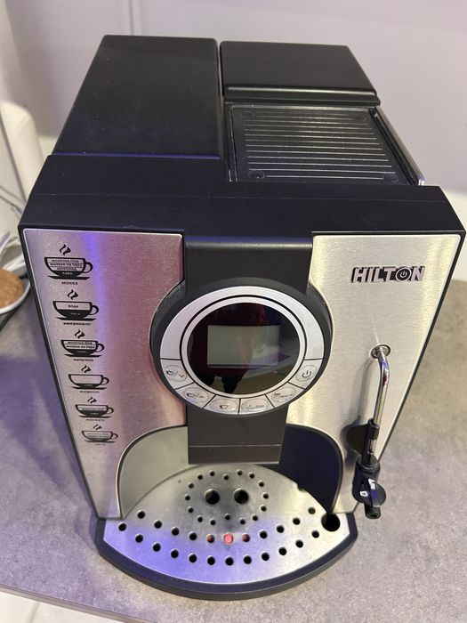 Кавомашина Hilton