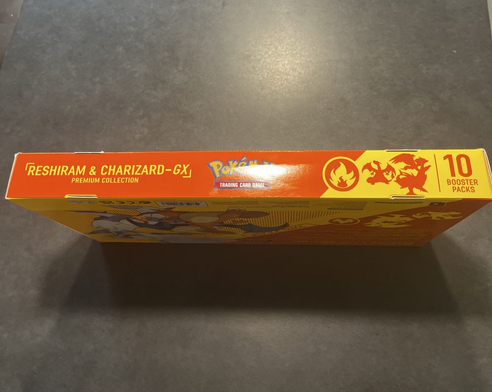 Pokemon TCG Reshiram & Charizard GX Premium collection Box Nowy