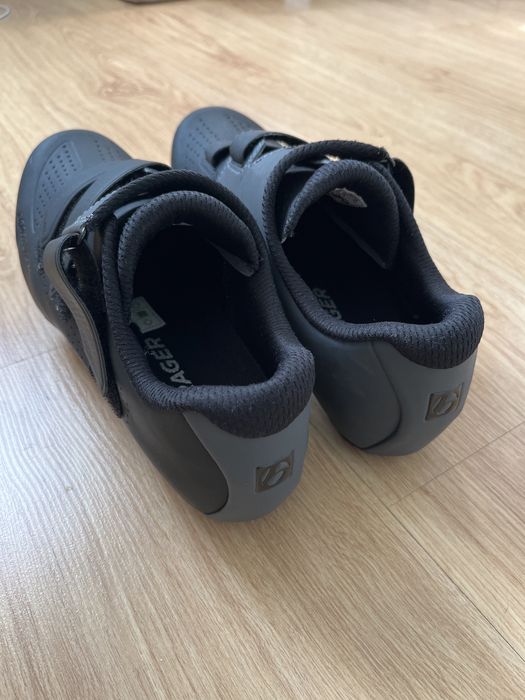 Buty rowerowe Bontrager Starvos roz. 41