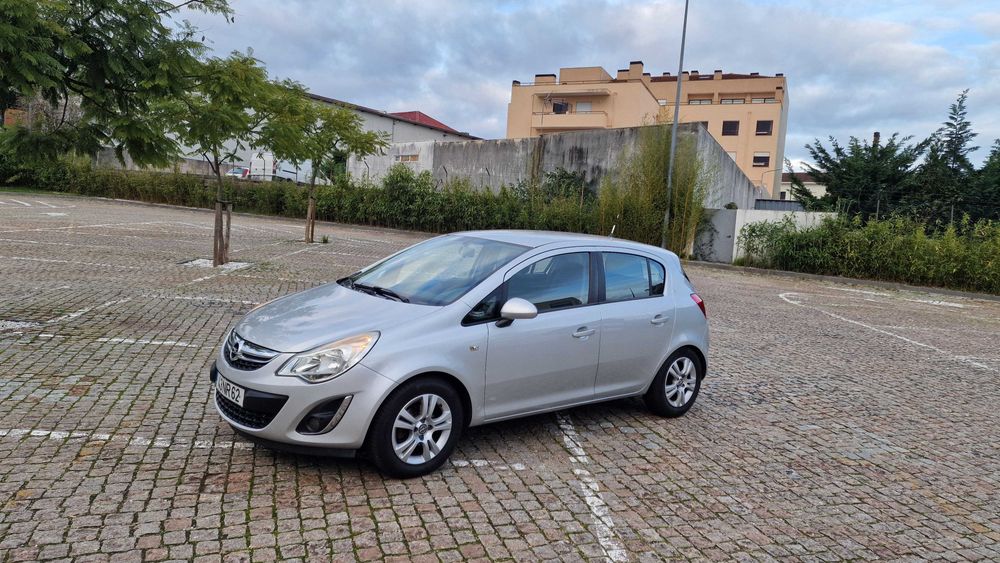 Opel corsa 1.3 ecoflex 2013