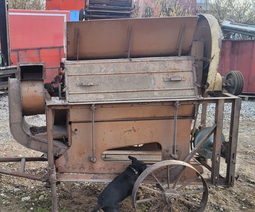 Bukownik BK1100 sita koniczyna