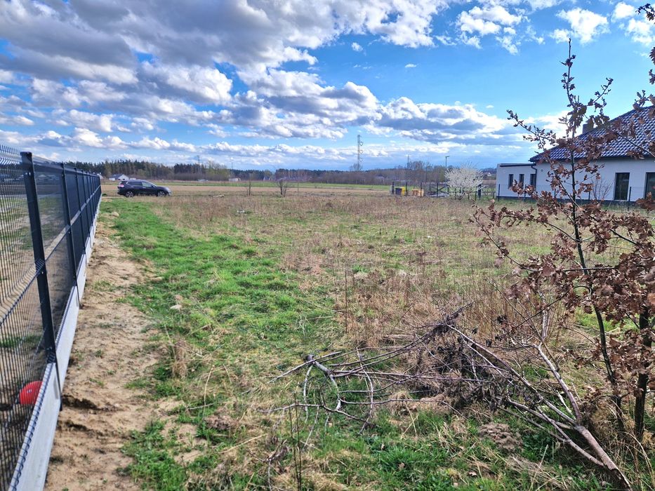 Sprzedam działkę 1308m²