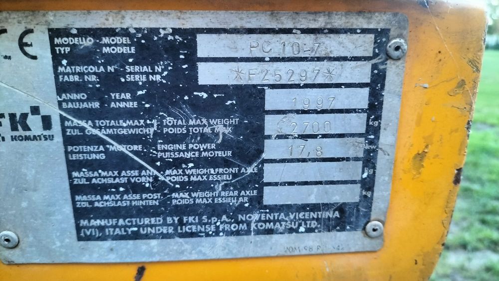 Sprzedam Koparkę komatsu pc10